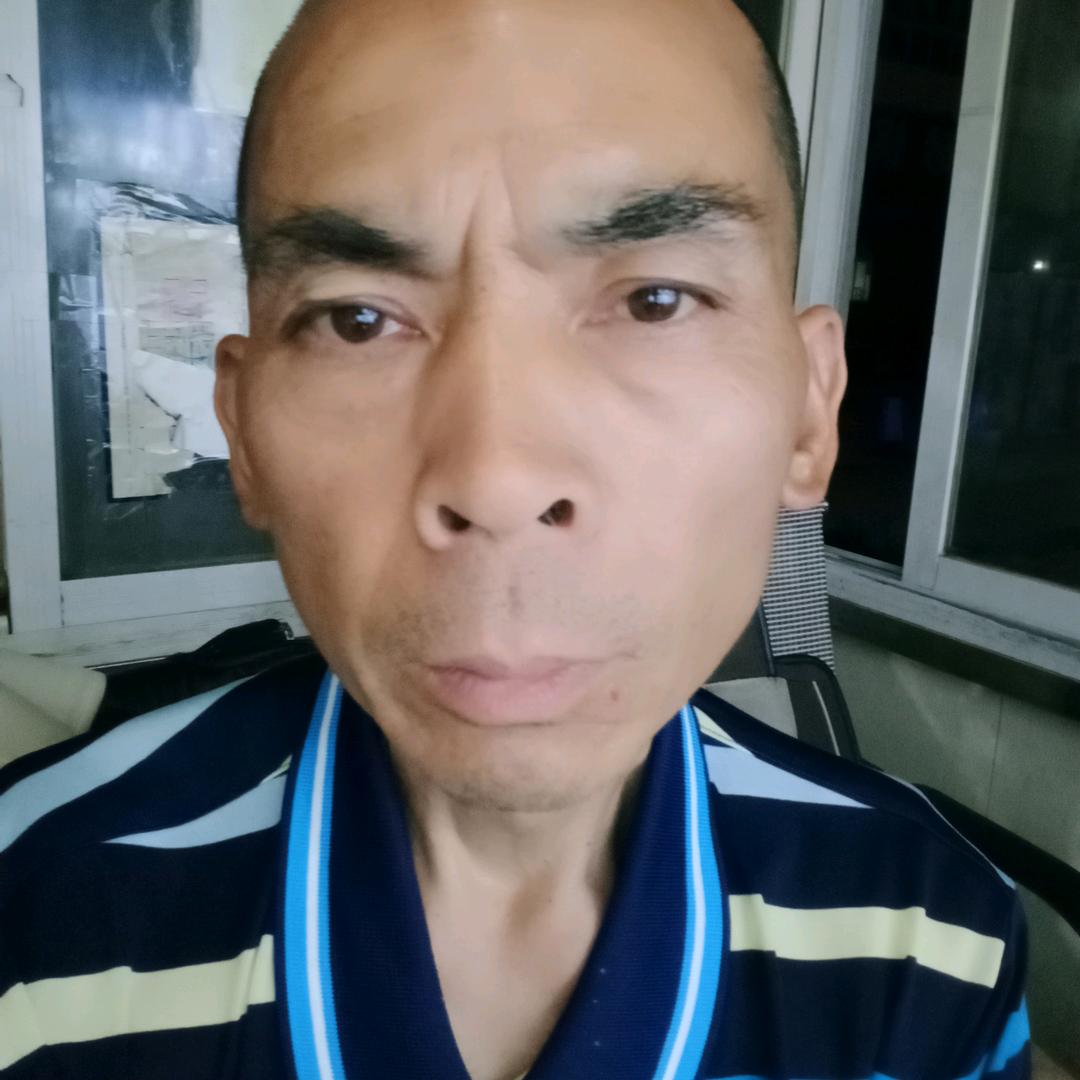 爱唱歌的吕师傅