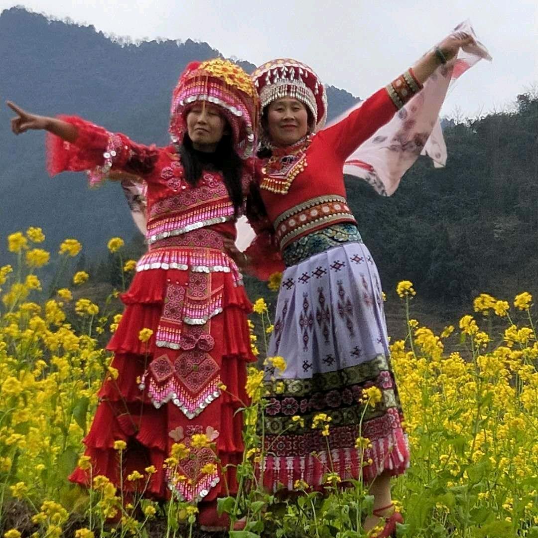 姐妹鼓乐队