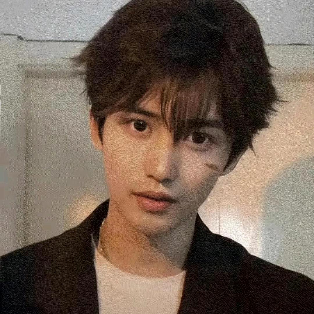 守身如玉董耀阳