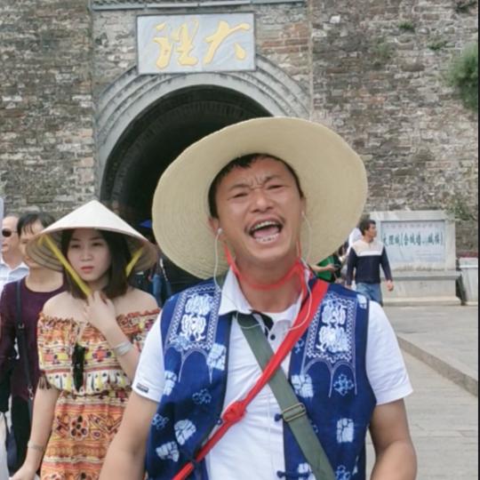 大理农民歌手！