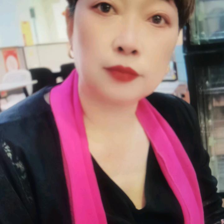 郑州，曲剧团乔美英