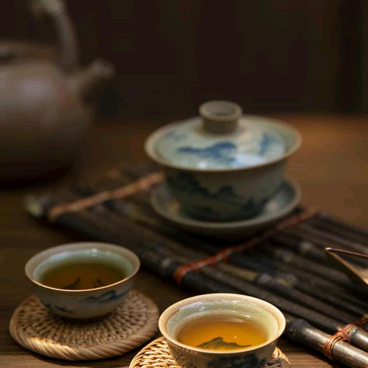 骑着狼放羊