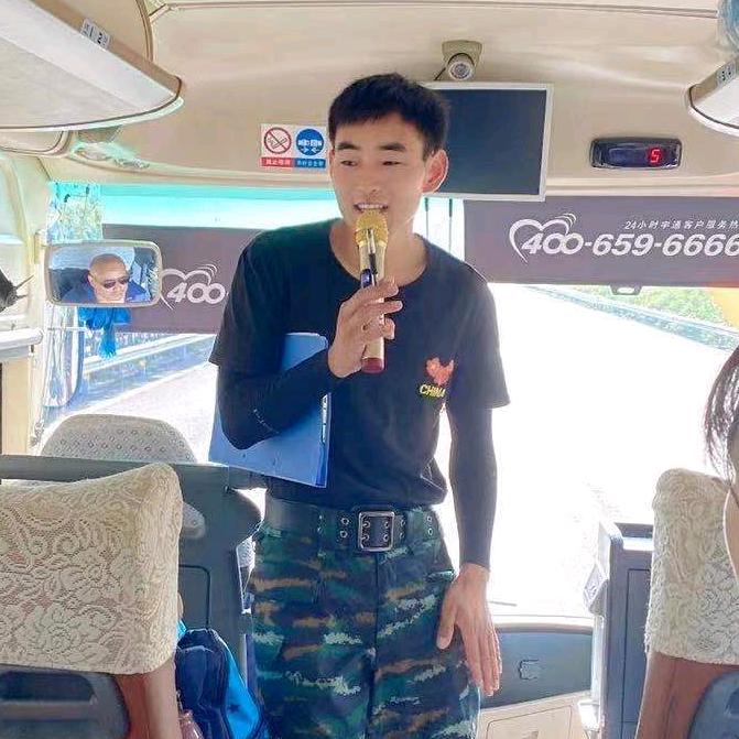 勇拓教育→坦克哥哥