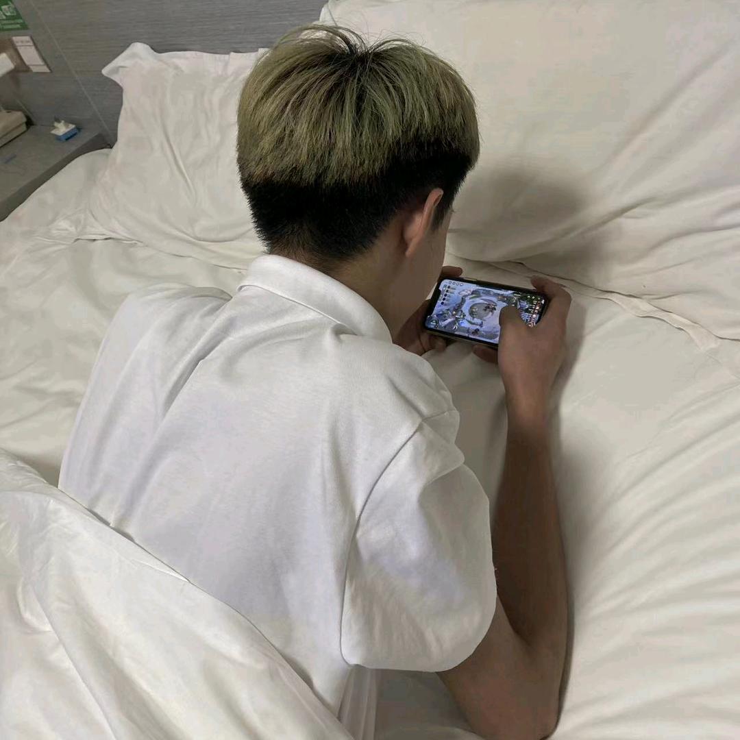 会烤串的航仔
