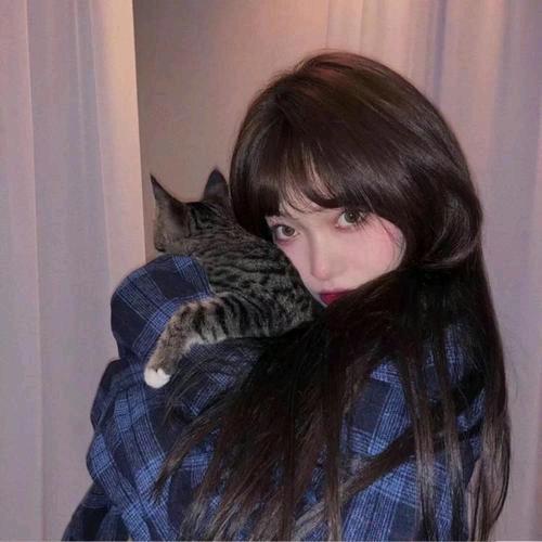 做自己的小冰💜