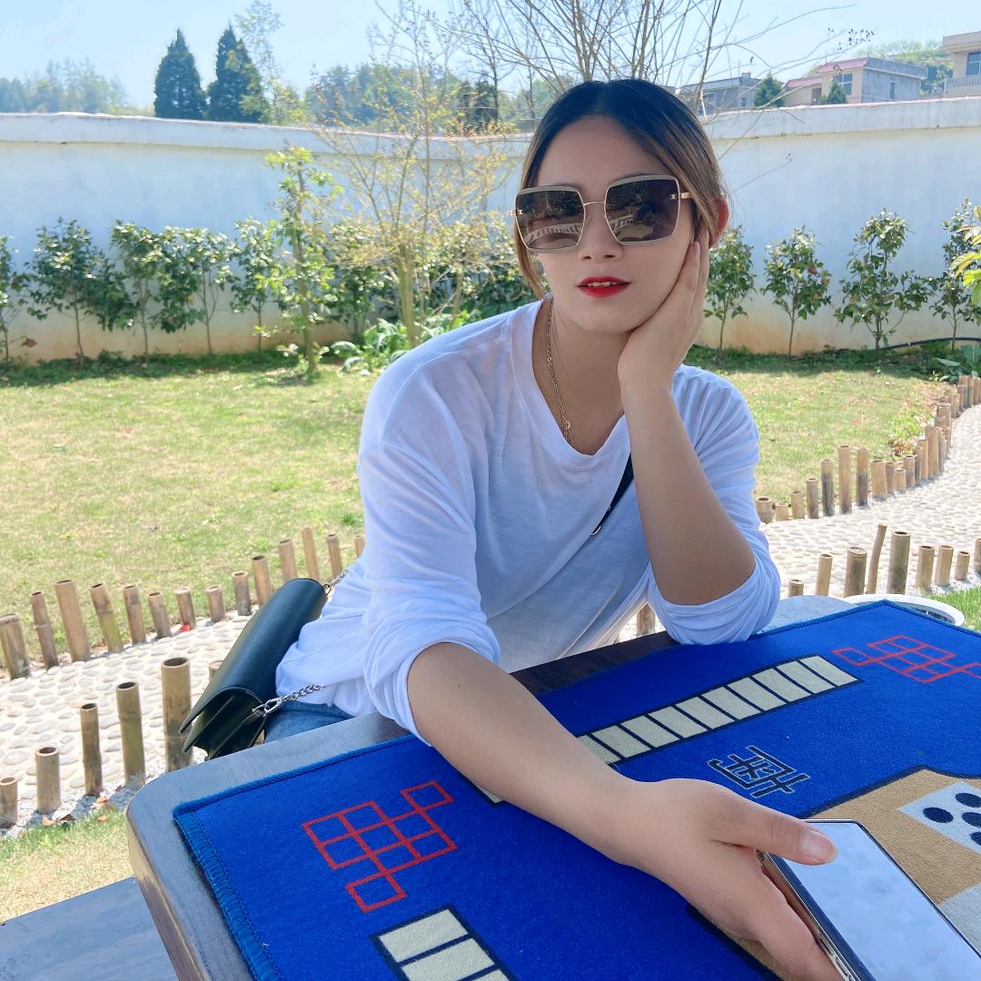 @龙山阿颠婚庆~丹丹
