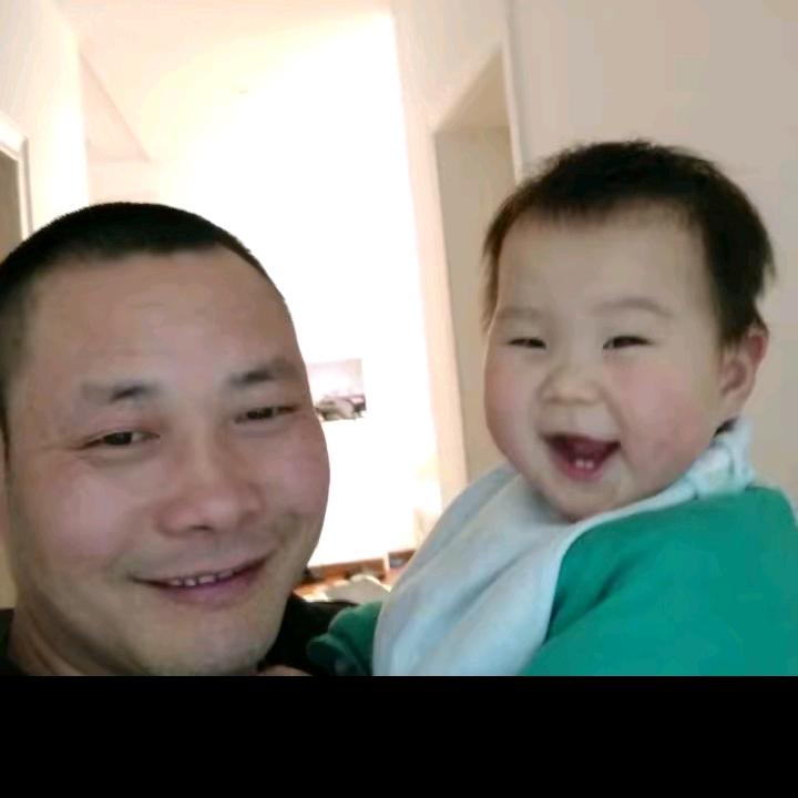 杨四头像
