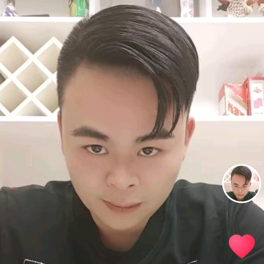 自由万岁
