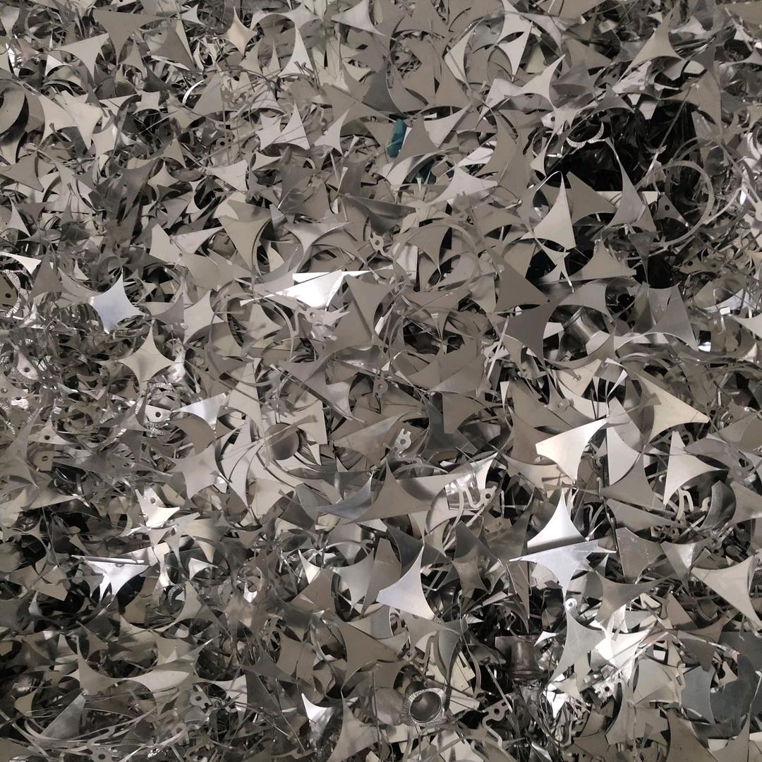 《铝》玻璃之心