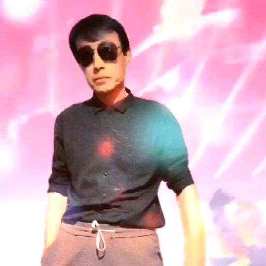 丁爷董事长518晚上八点半开播，谢谢来@抖音