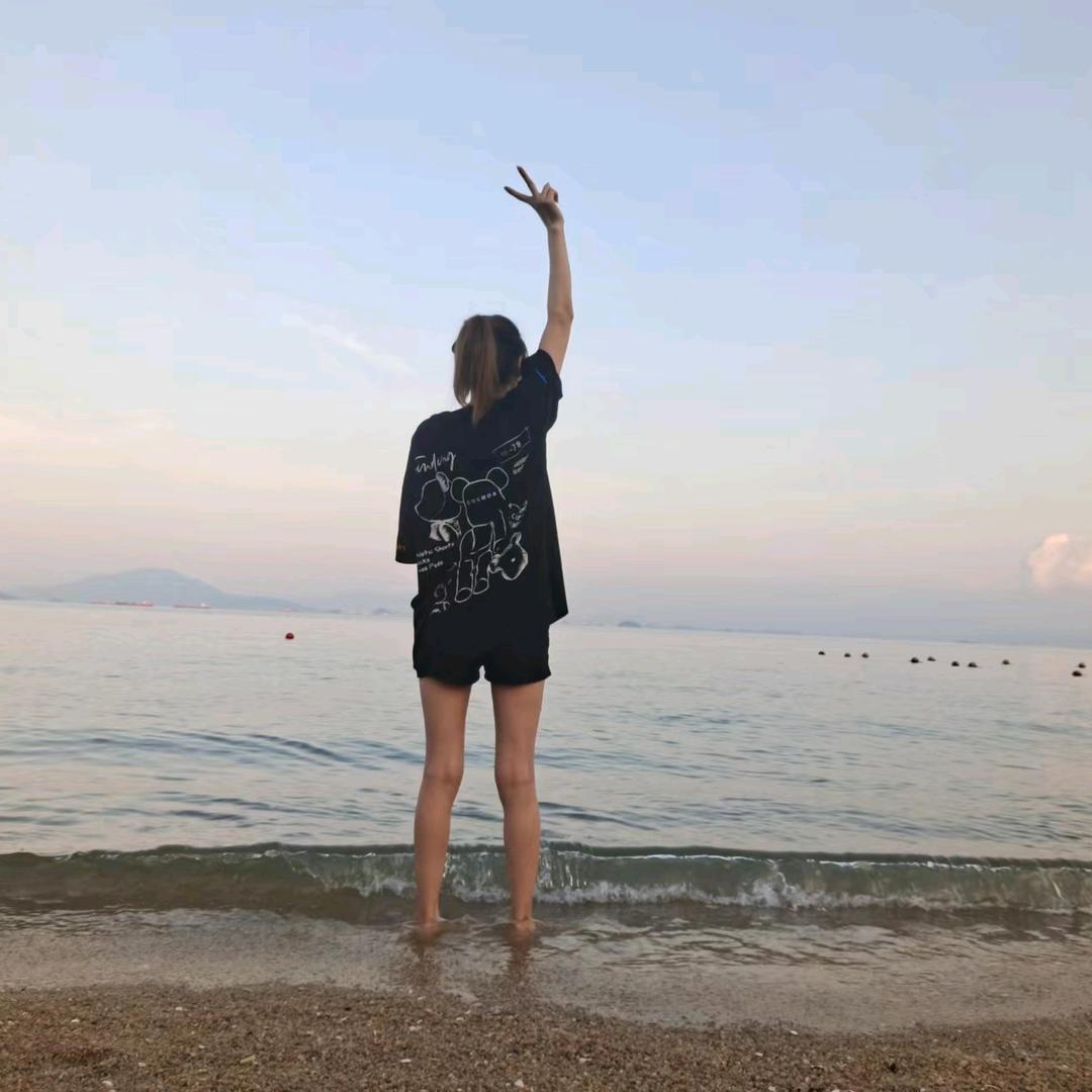 如果不爱就别伤害（欣欣）
