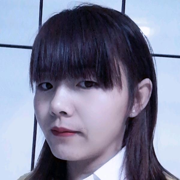 💐এ᭄浅笑不语꧔ꦿ᭄🌺: