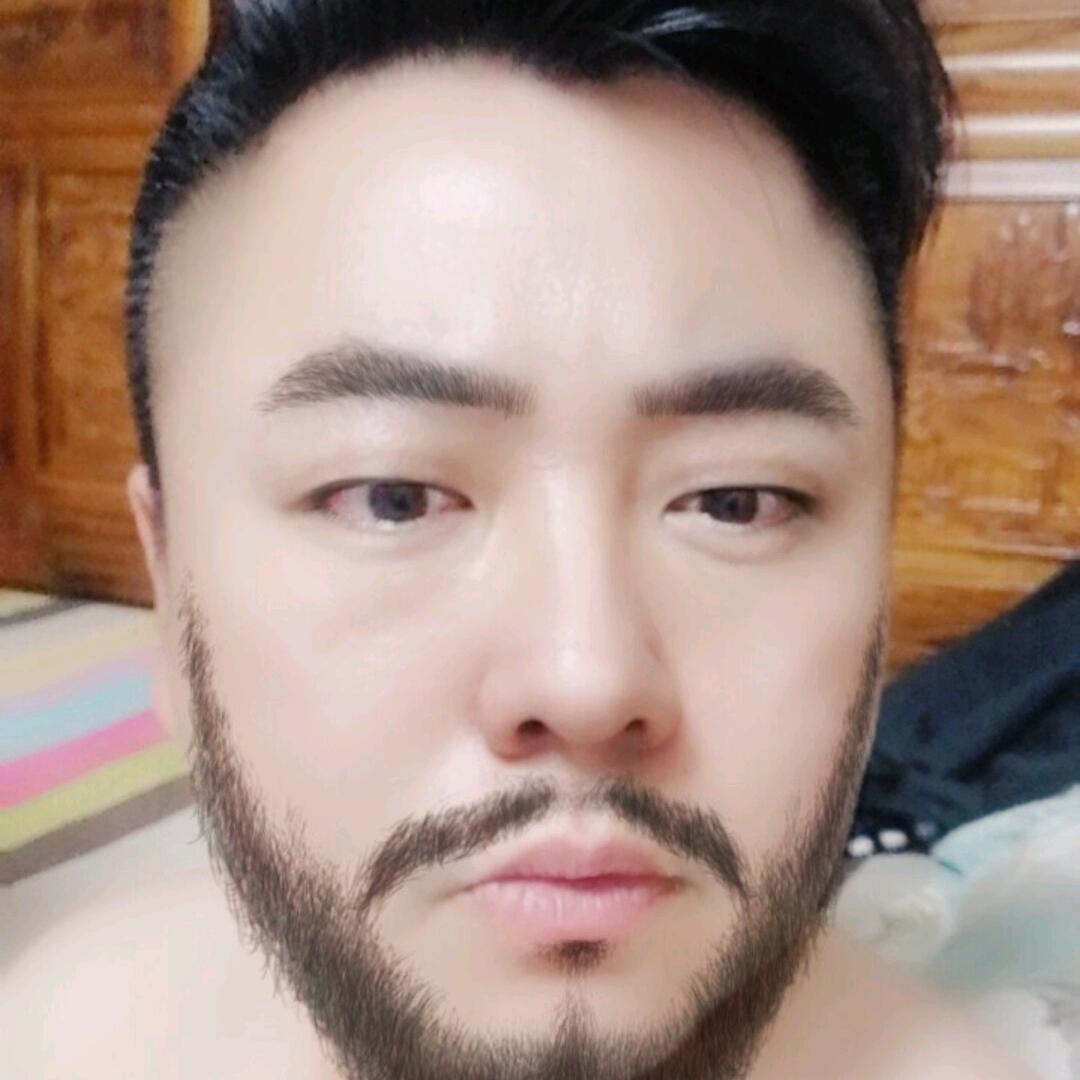 秦浩淳