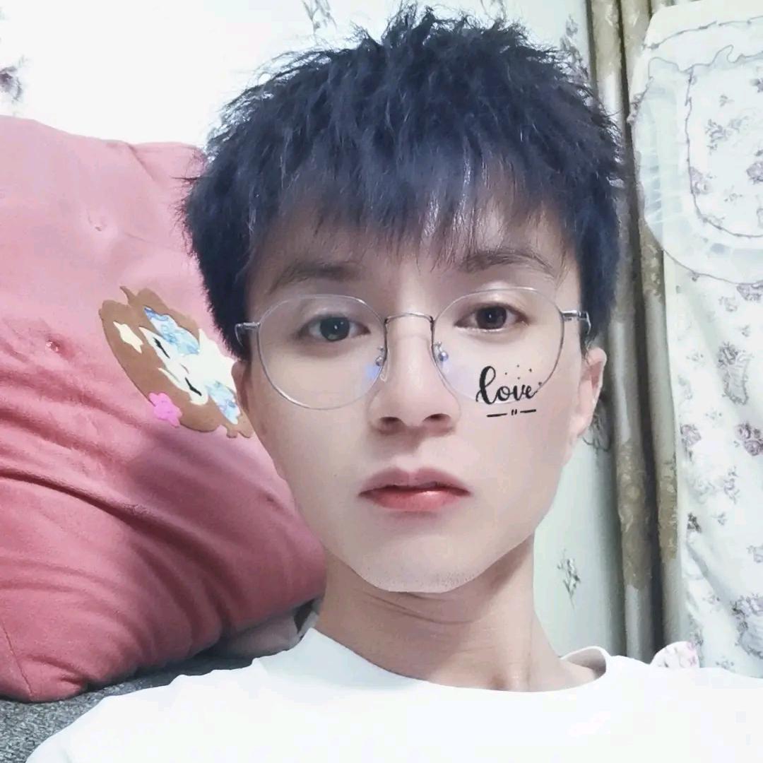请叫我小鲜肉