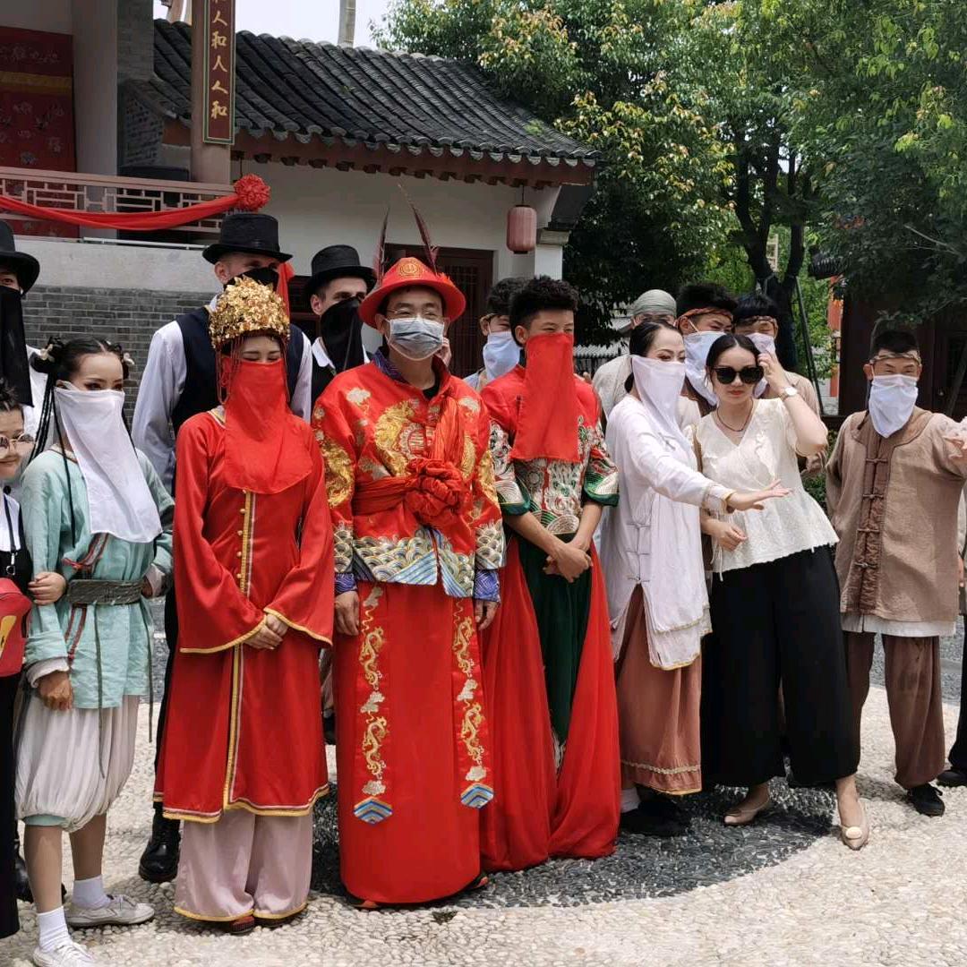 阿亮