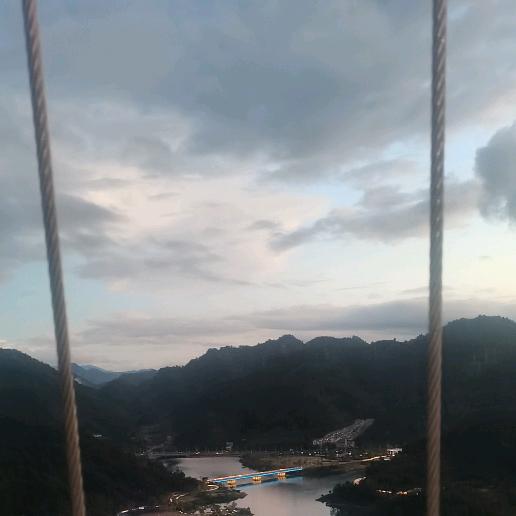 顾影自怜