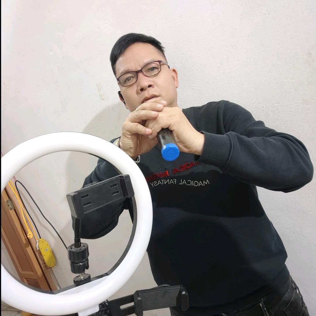 黄哥直播唱歌