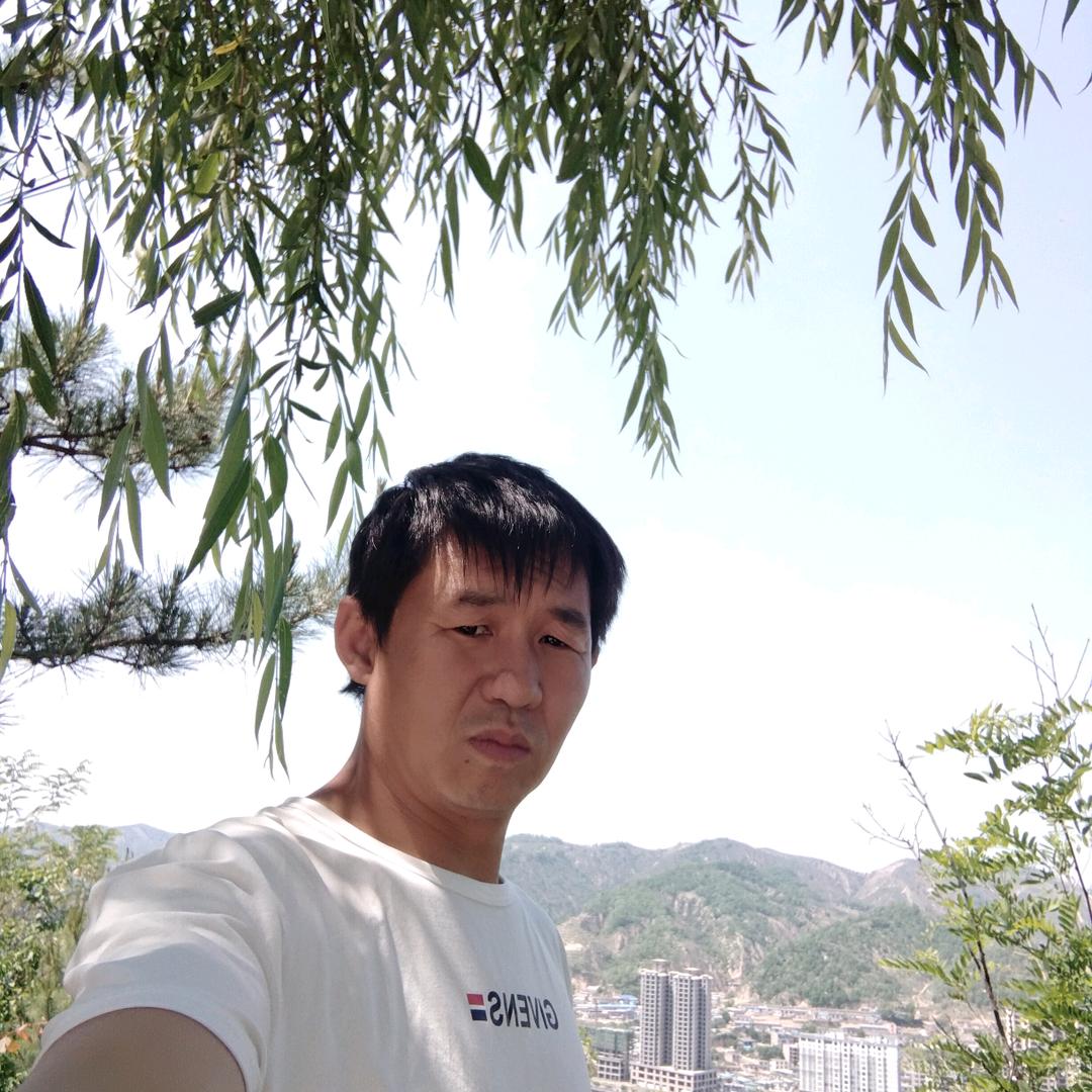 我是单身只要你爱我我就不放手