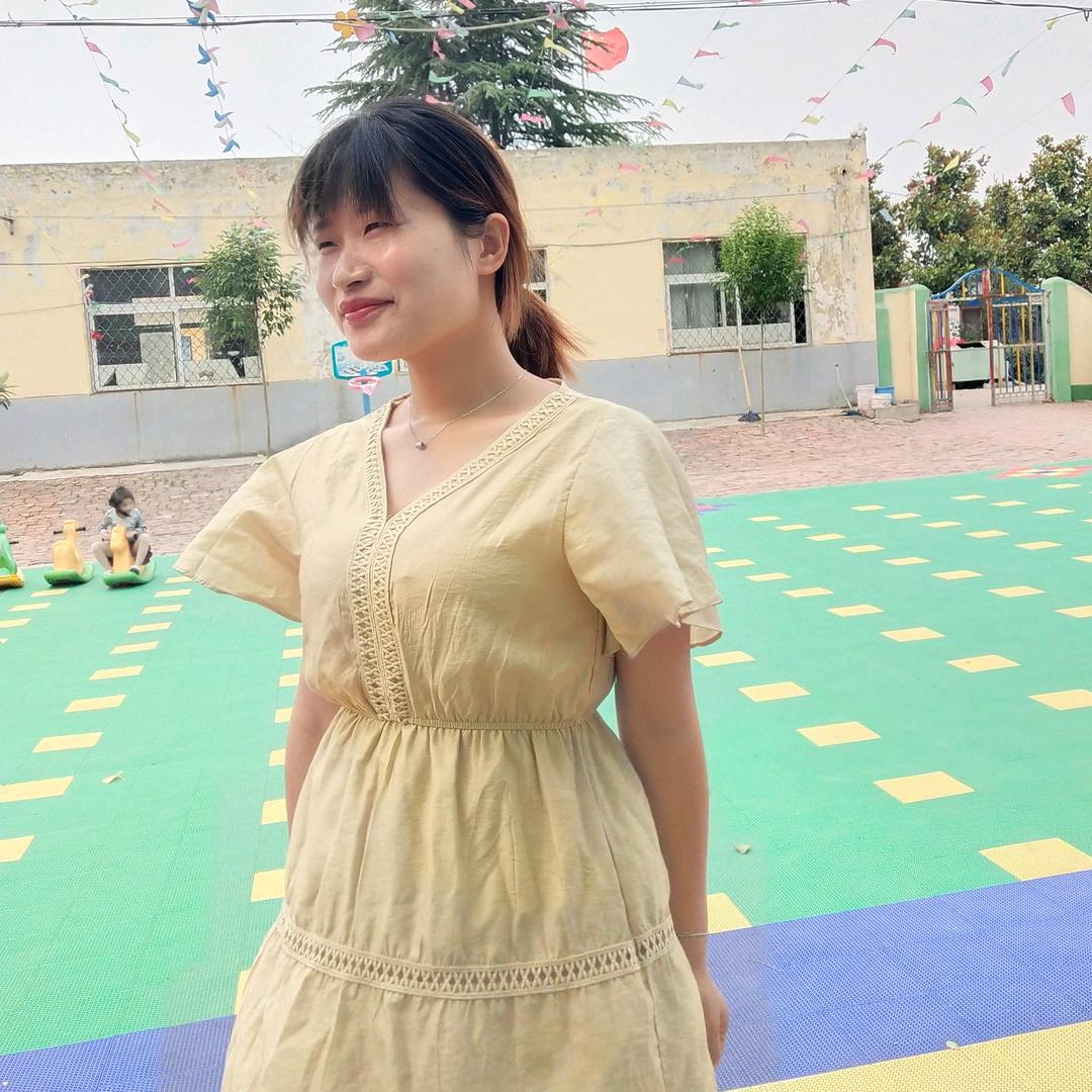 小小月芽芽