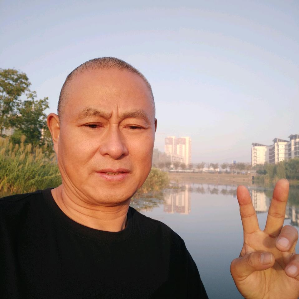 老夏🎤（每晚7:10开播）