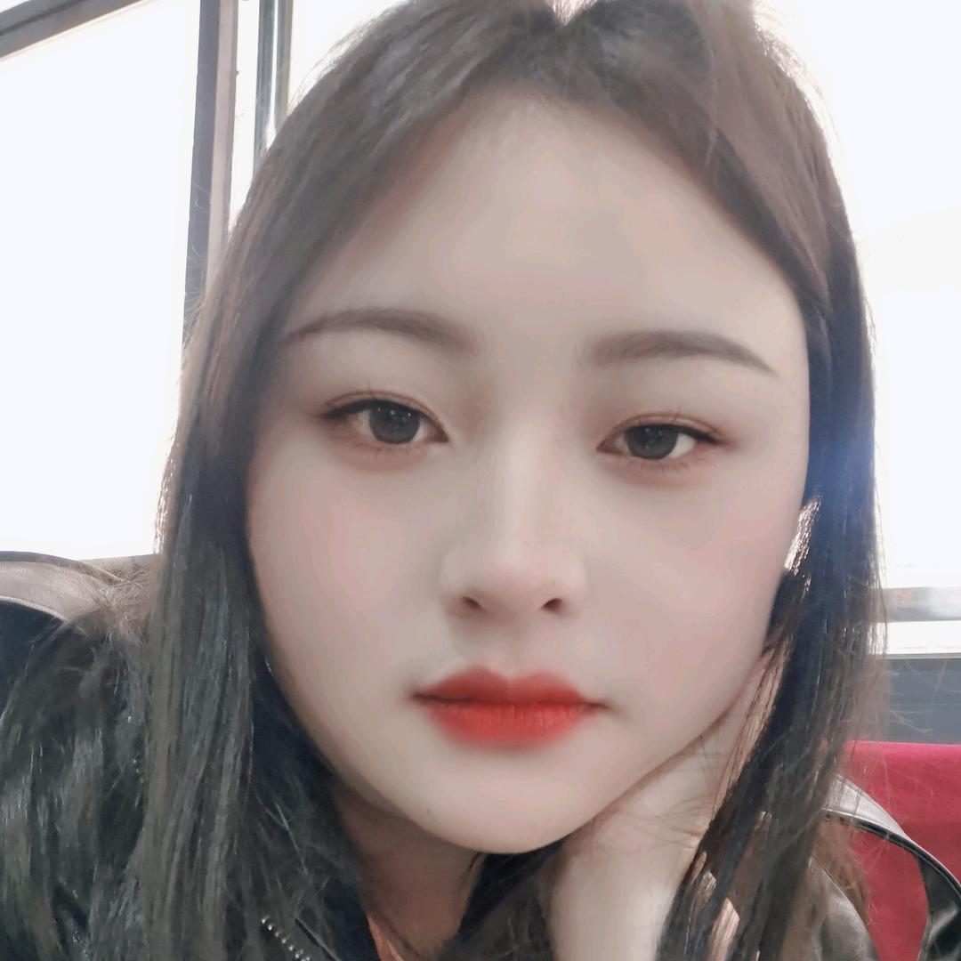 詹🌸小梅🌸
