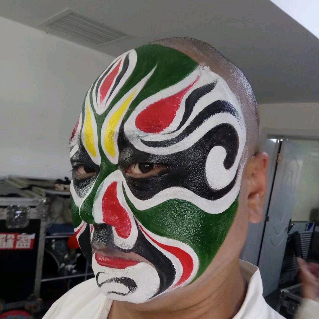 晋中团花脸冯韩毅