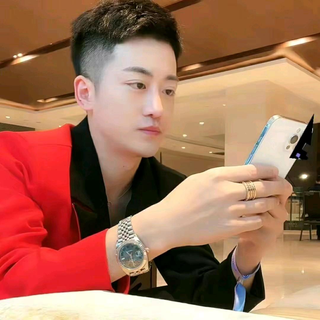 ⛹️‍♂️聋哑帅哥⁸⁷⁶⁵