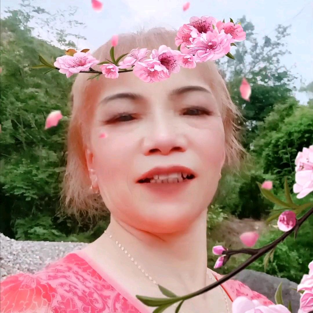 游德芬