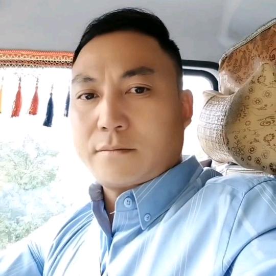 为了生活，四处奔波