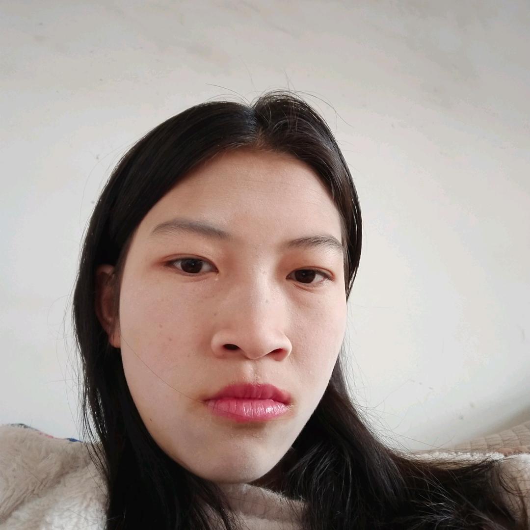 我是有男朋友的女孩子