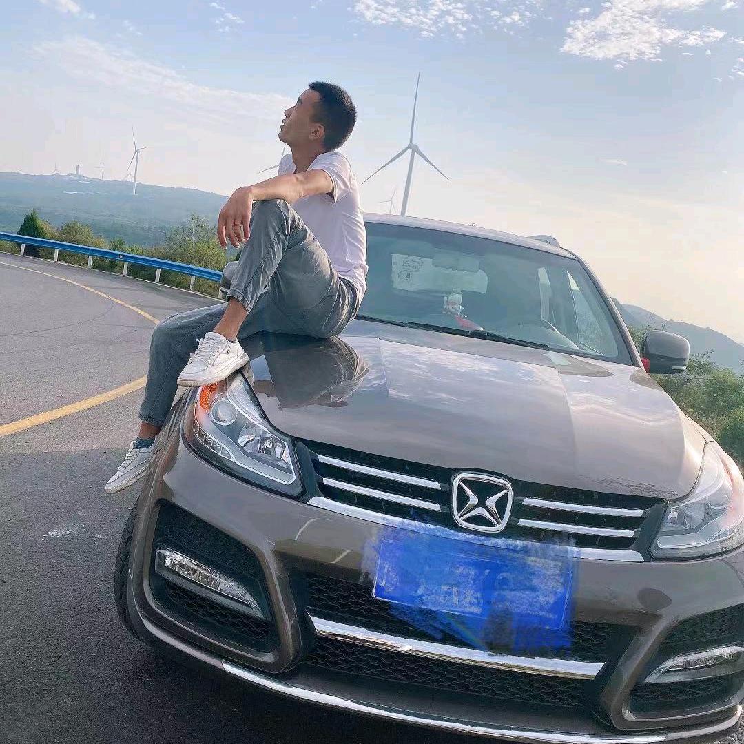 小阿伟—