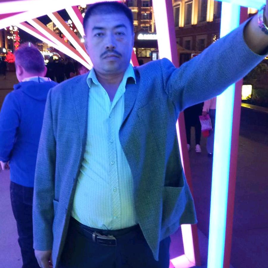 托克逊哈总