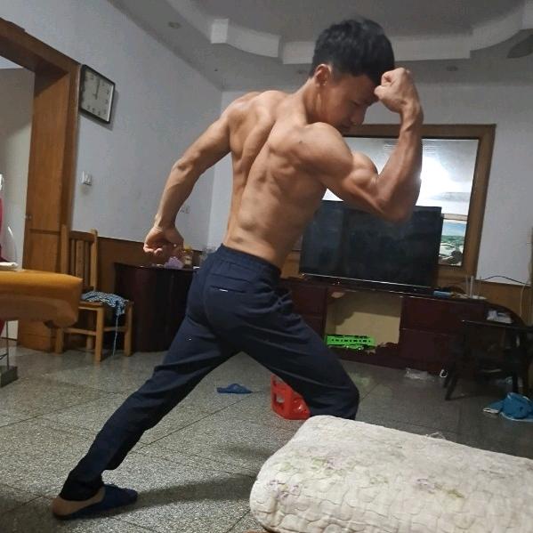 工地小罗
