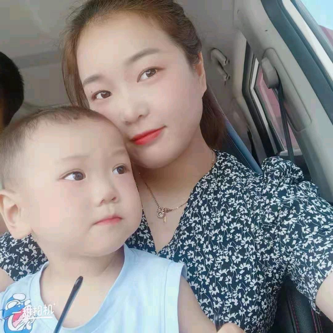 苗苗带俩娃👨‍👩‍👦‍👦