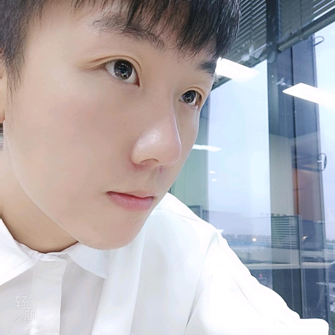 @八一