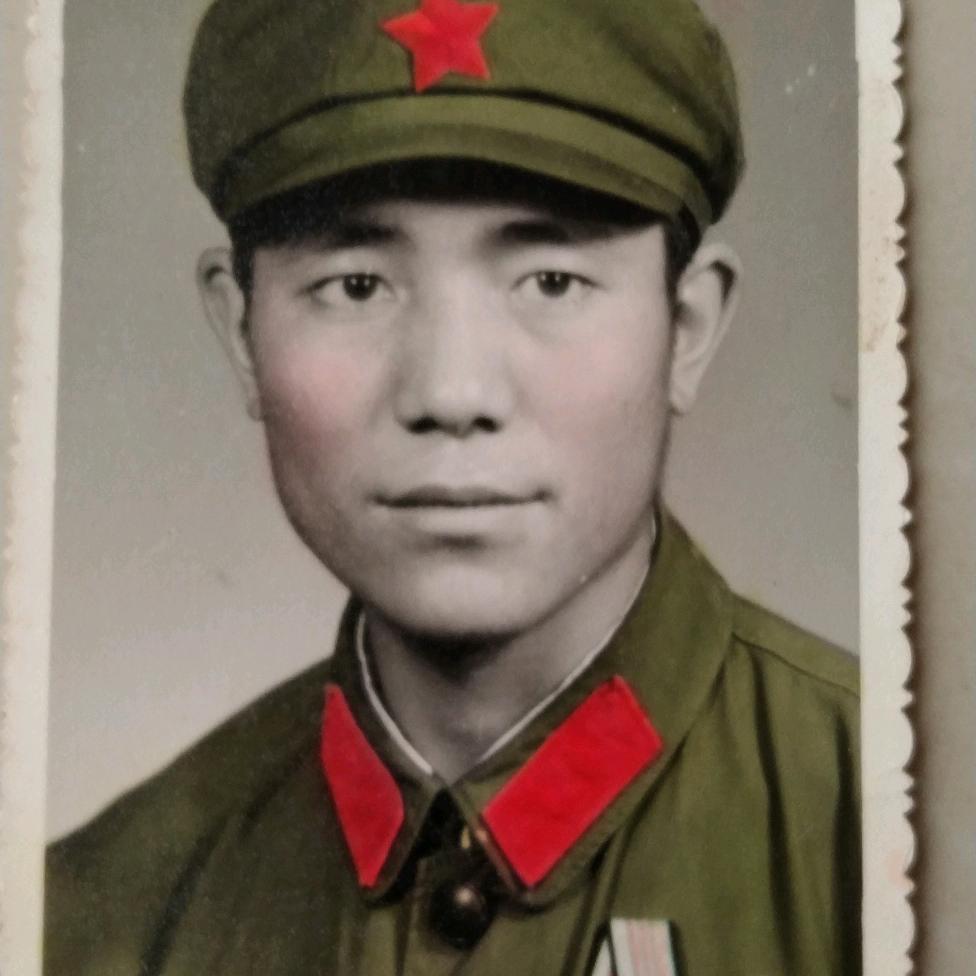 开心的德