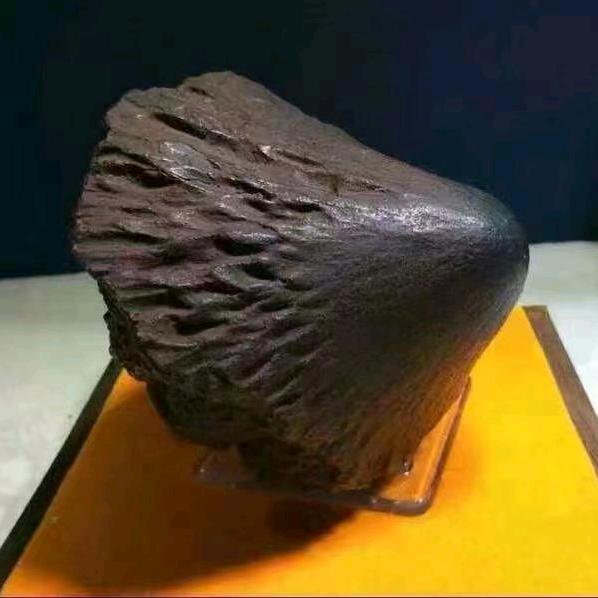 宝瓶陨石