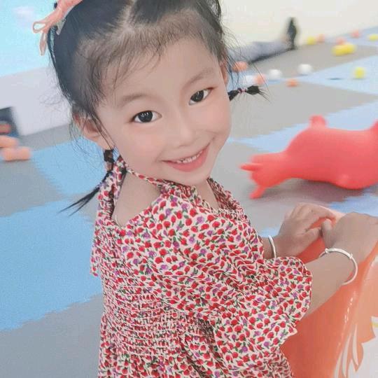 安安妈妈（玲玲）