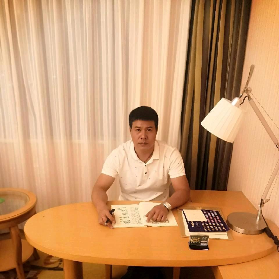 深圳市大鹏湾劳务派遣公司负责人