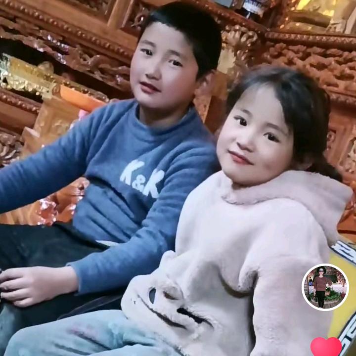 阿佳娜姆旅拍摄影