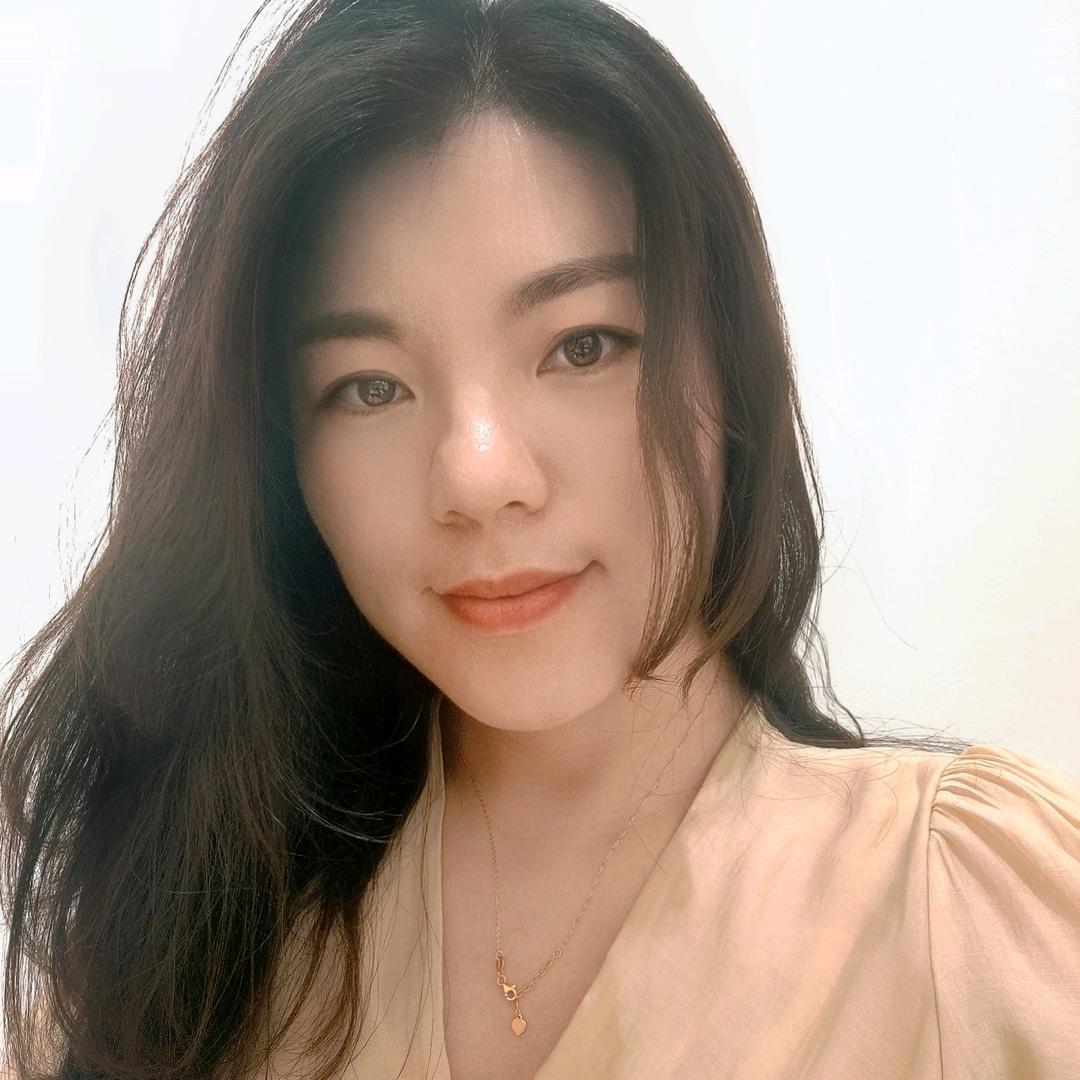 英子
