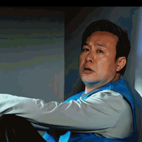 胡渣大叔