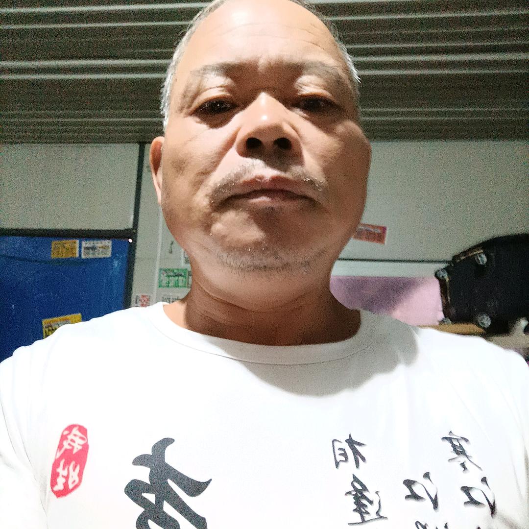 飞