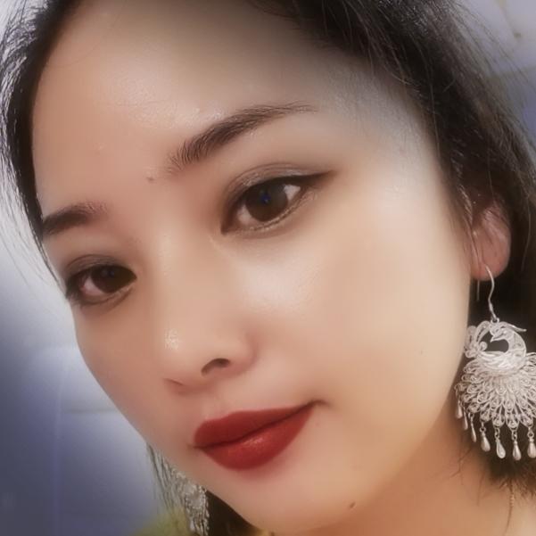 萍水相逢