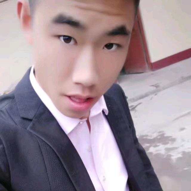 提咯希拉里