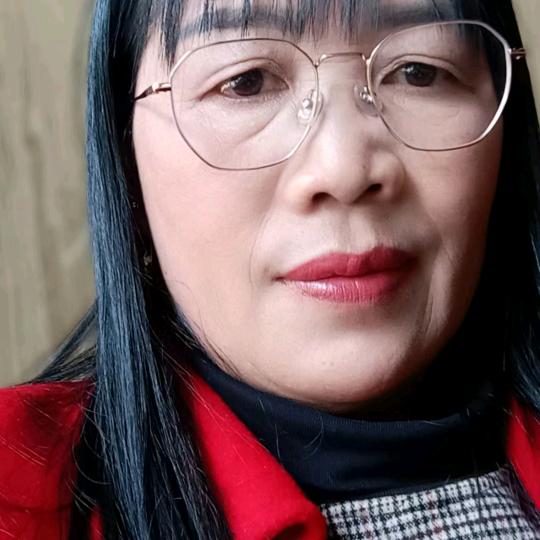 我是罗家大女儿，