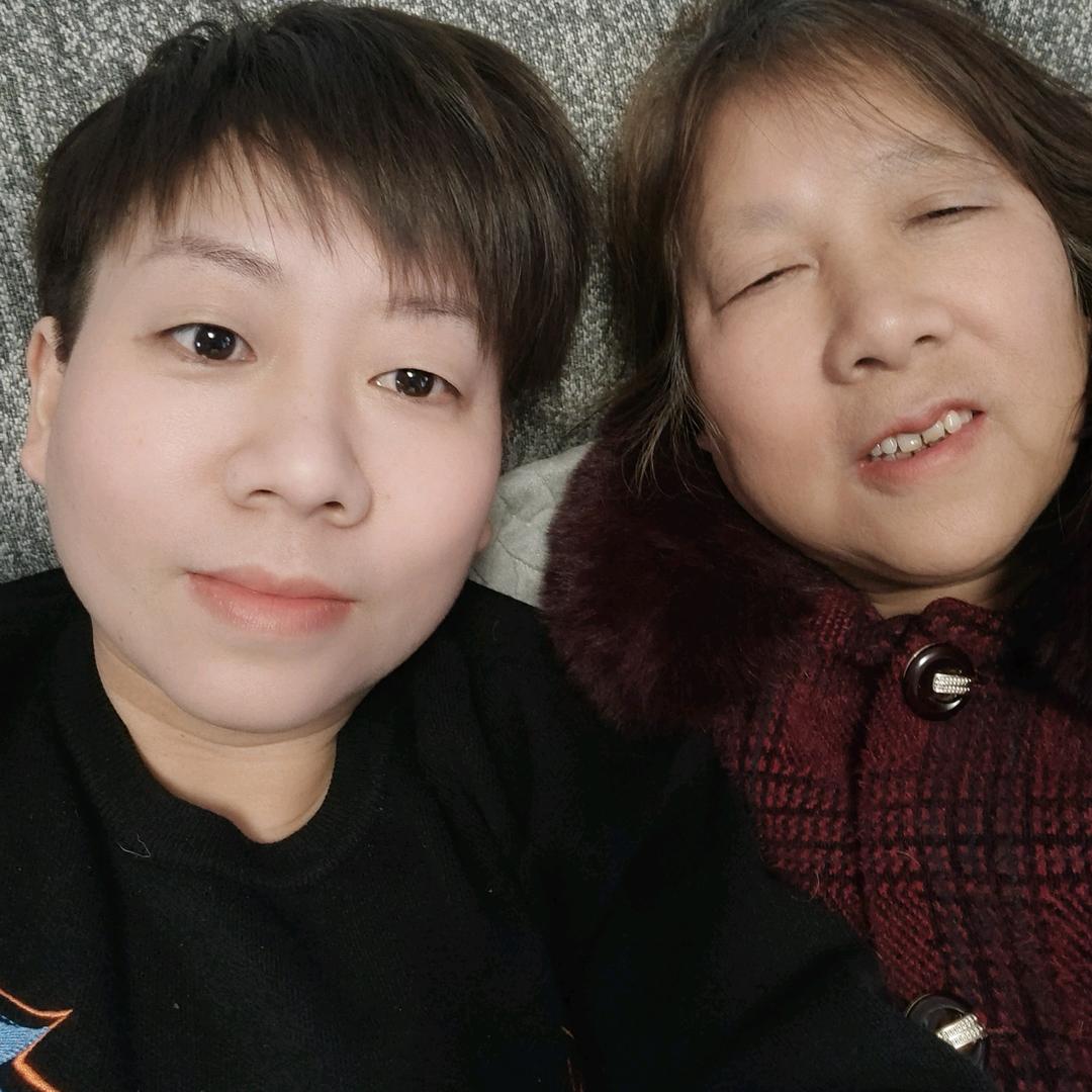 罗煌