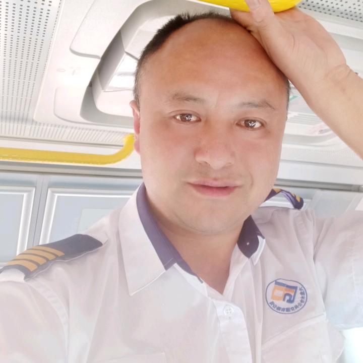 👮👮公交哥
