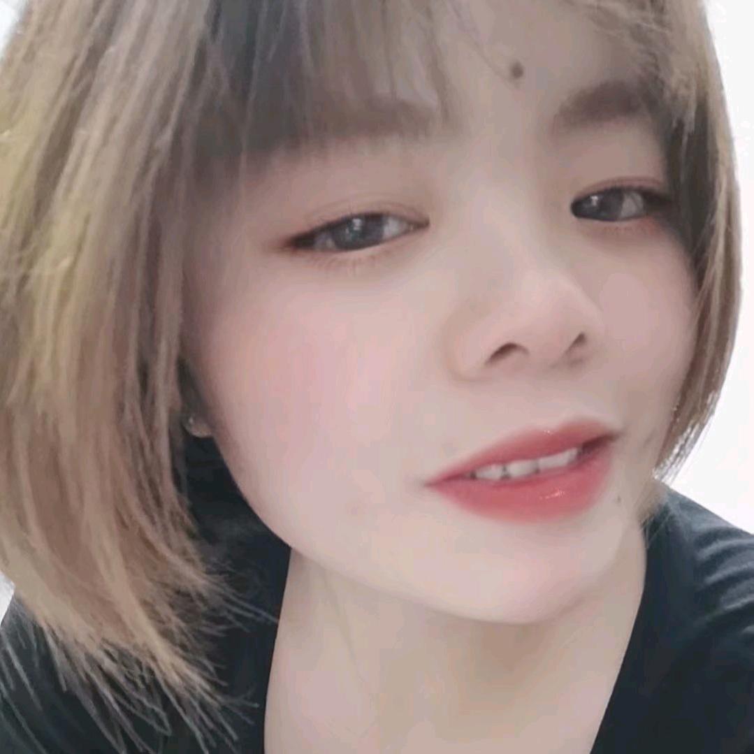 实木楼梯罗妹妹