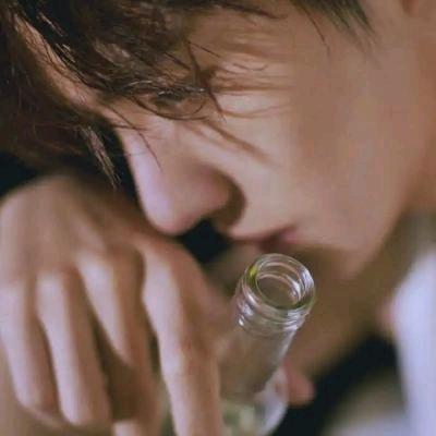 (｡･)ﾉ♡ 慕容三少( ˃̶̤́ ꒳